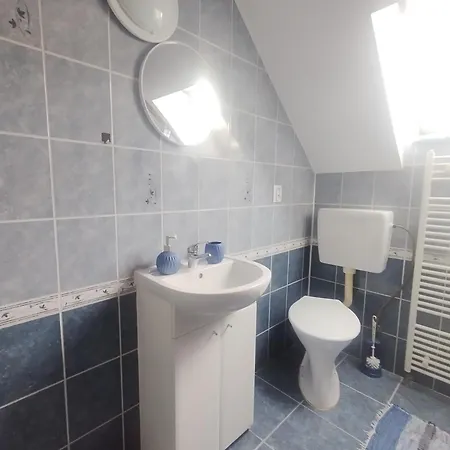 Drevenica U Holtana *