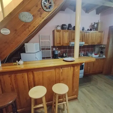 Drevenica U Holtana Apartman Ócsad