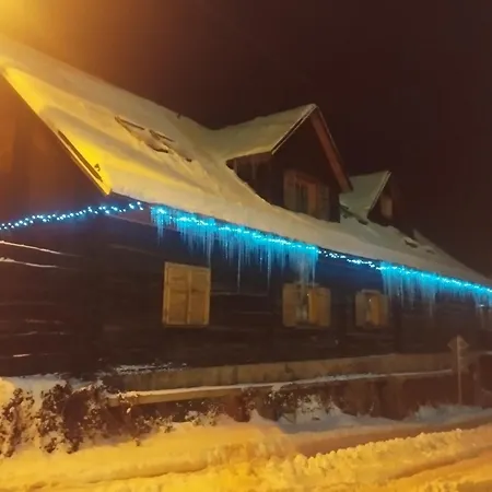 Drevenica U Holtana Oscadnica