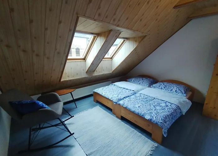 Drevenica U Holtana * Oszczadnica